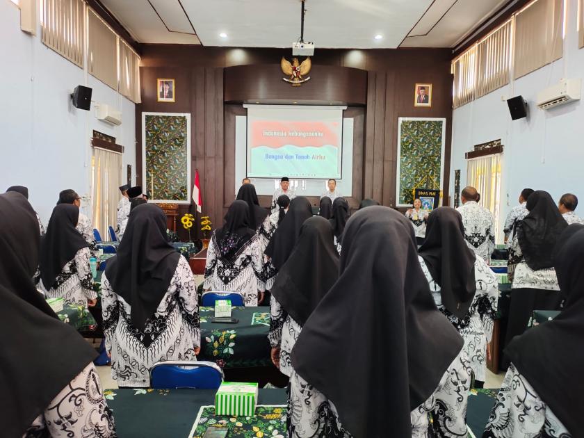 Semarakkan HUT ke-79, PGRI Kabupaten Sleman Gelar Seminar