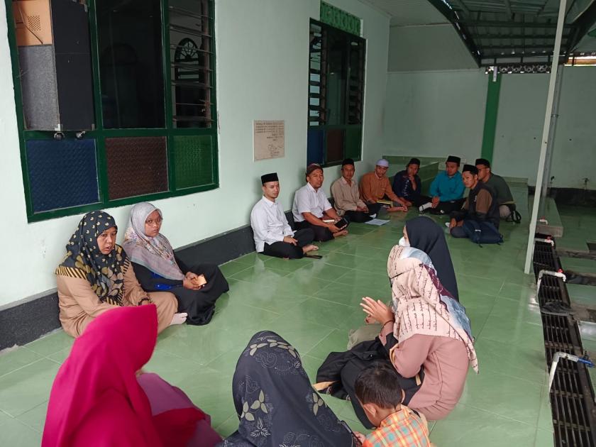 Perkuat Capaian Hafalan Siswa, Pembimbing Tahfiz MTs Negeri 3 Sleman Rapatkan Barisan