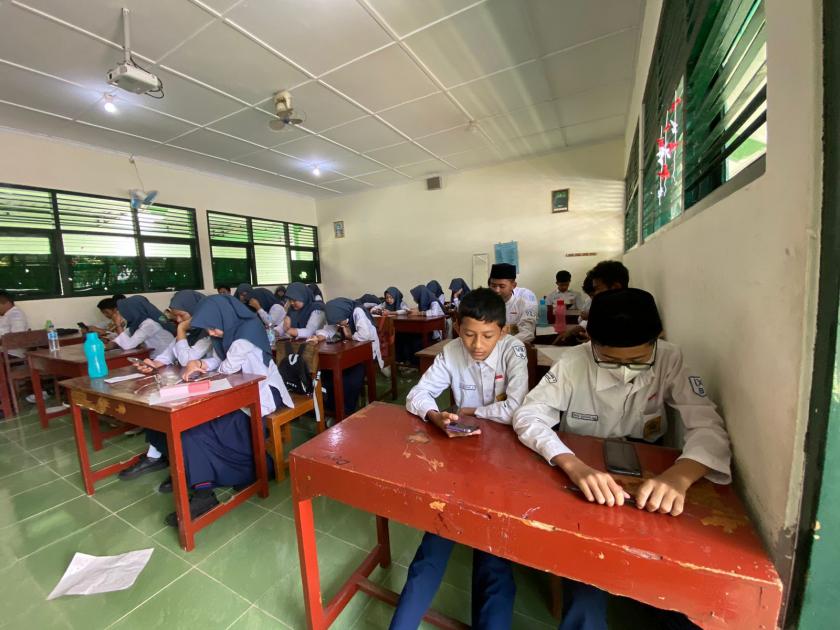 Pelaksanaan Asesmen Literasi Numerasi MTsN 3 Sleman Hari Kedua Minim Kendala