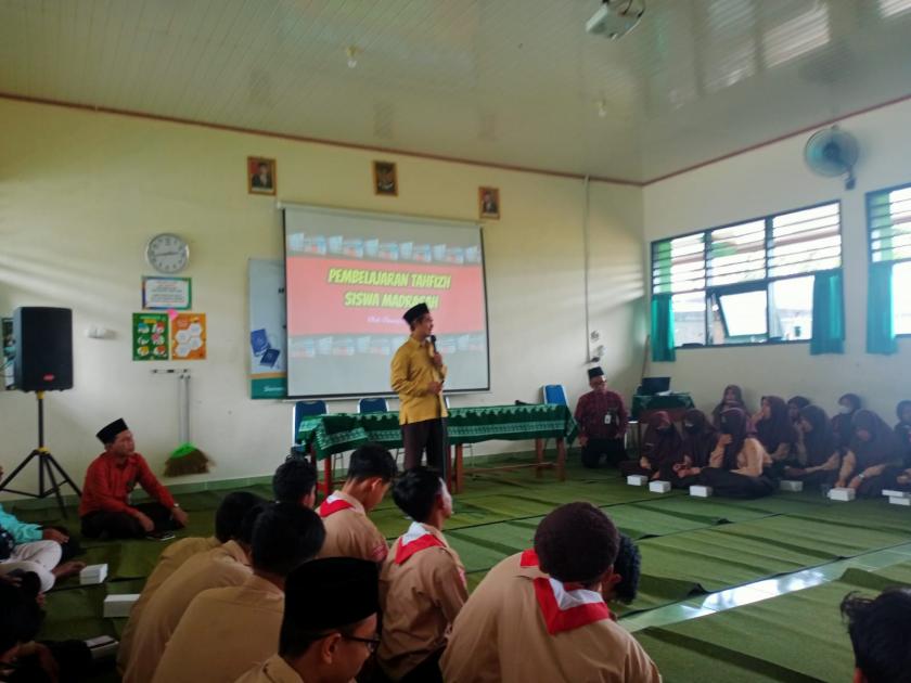 Sambut Pribadi Unggul Berakhlak Qurani, MTs Negeri 3 Sleman Gelar Motivasi dan Penguatan