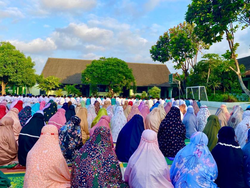 Bentuk Karakter Siswa,  MTs N 3 Sleman Biasakan Salat Duha