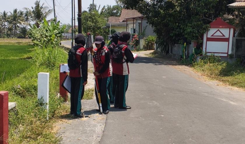 Jejak Langkah Teliti Peta Pita Teruji, Pramuka MTsN 3 Sleman Unjuk Aksi di Hari Kedua LT II