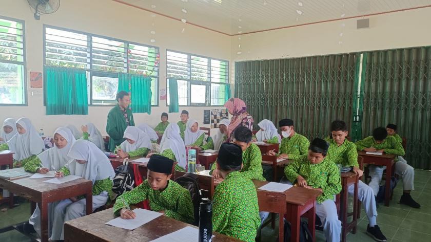 Antusias! Siswa MTs Negeri 3 Sleman Jadi Responden Penelitian