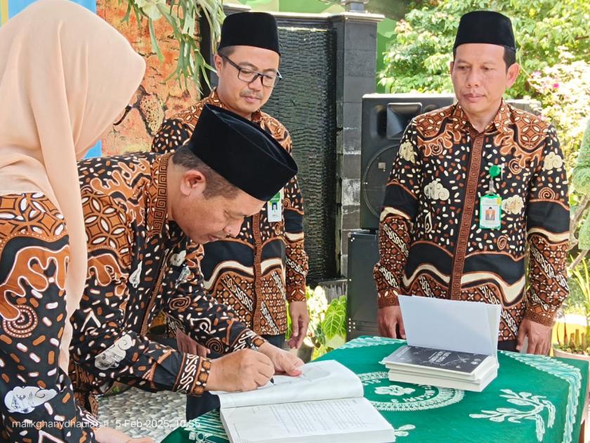 Peluncuran buku tahun 2025