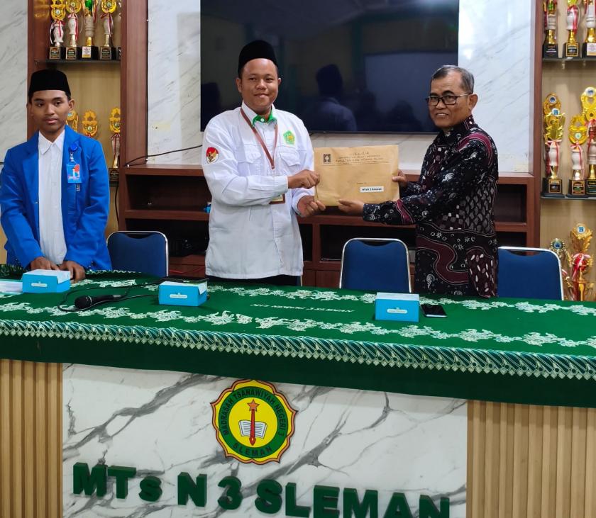 Cetak Pendidik Agama Masa Depan, MTsN 3 Sleman Terima Mahasiswa PLP UII 