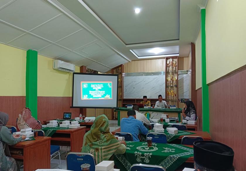 Perkuat Sinergi, MTsN 3 Sleman Gelar Rapat Pemaparan Program Bersama Pengurus Komite