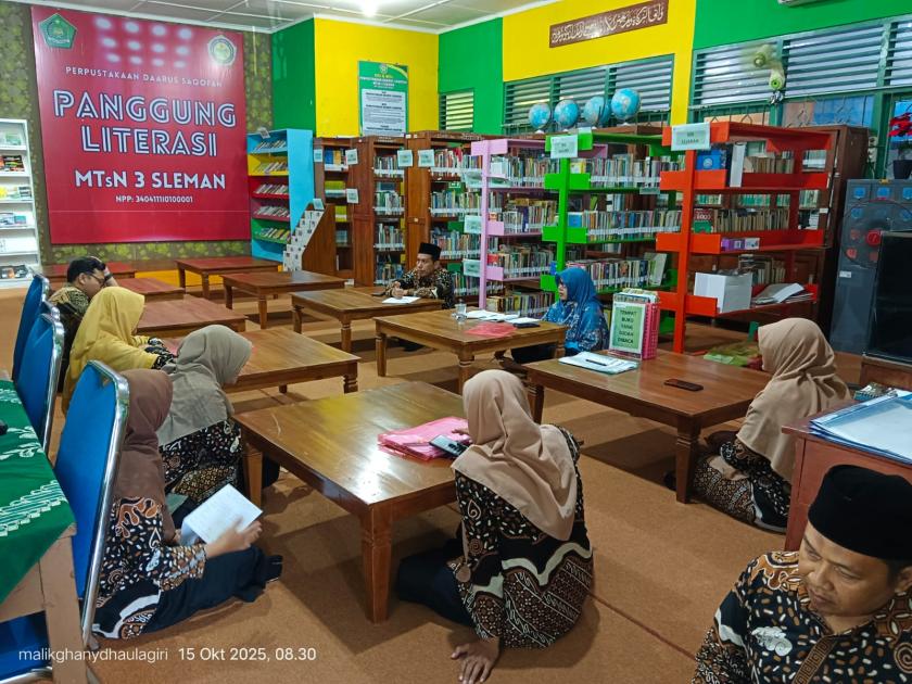 Kebut Revisi Akreditasi Perpustakaan Daarus Shaqofah, Panitia Intensifkan Kordinasi
