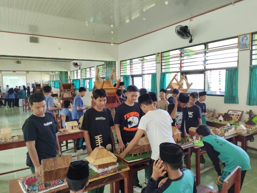 Mengusung Tema Kearifan Lokal, Gelar Karya P5 MTs Negeri 3 Sleman Tampil Maksimal
