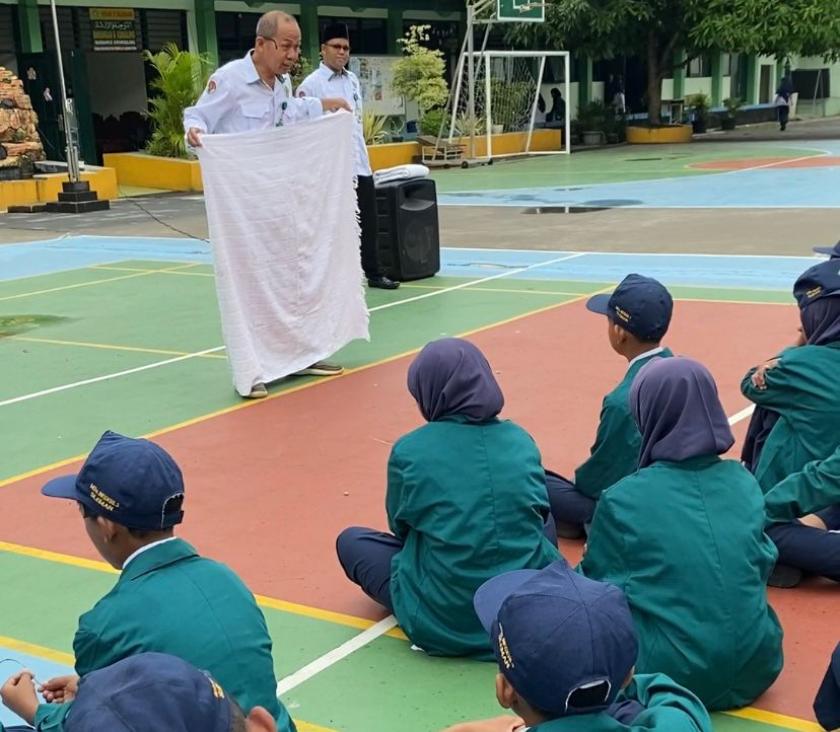 MTs Negeri 3 Sleman Gelar Briefing Persiapan Manasik Haji untuk Kelas VIII