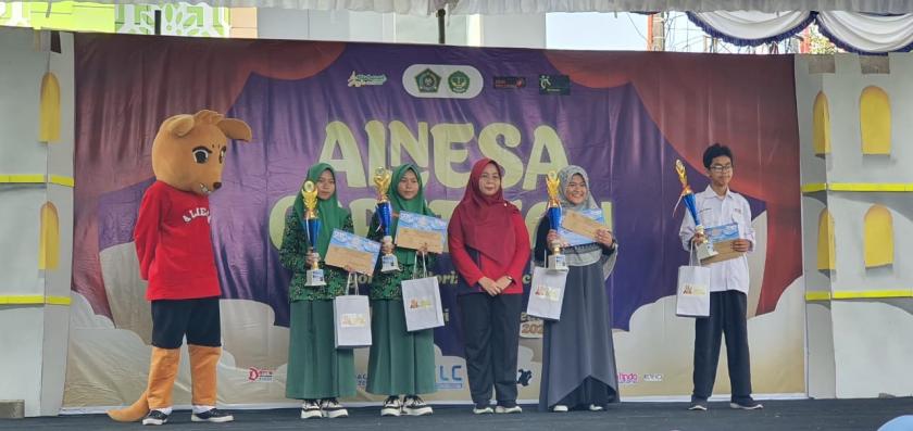 Fatya, Siswa MTs N 3 Sleman Raih Juara 1 Lomba Poster