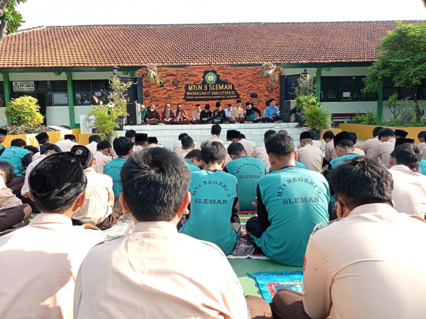 Pekan Pertama Program Matsanega Hebat, Matsanega Bemurojaah