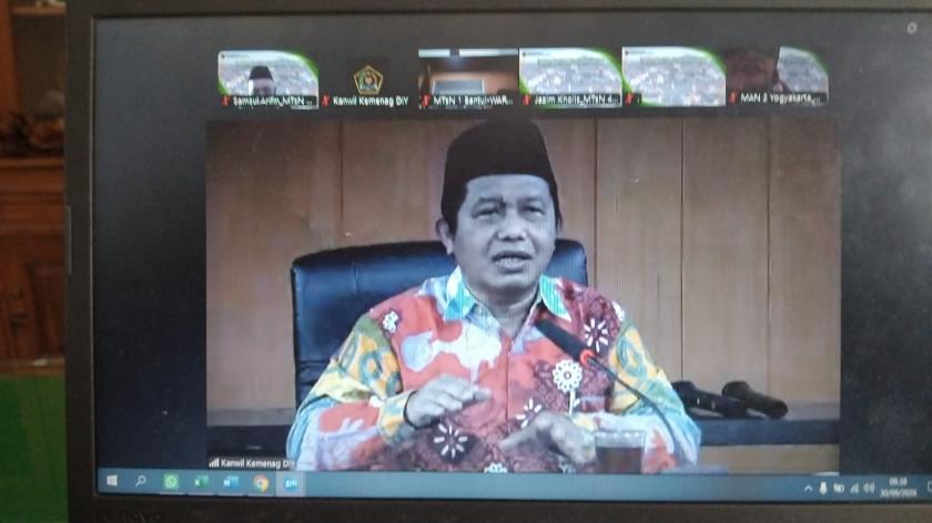 Perkuat Kesiapsiagaan Bencana, Kamad MTsN 3 Sleman Ikuti Sosialisasi Pengelolaan Informasi Kebencanaan Kanwil Kemenag DIY