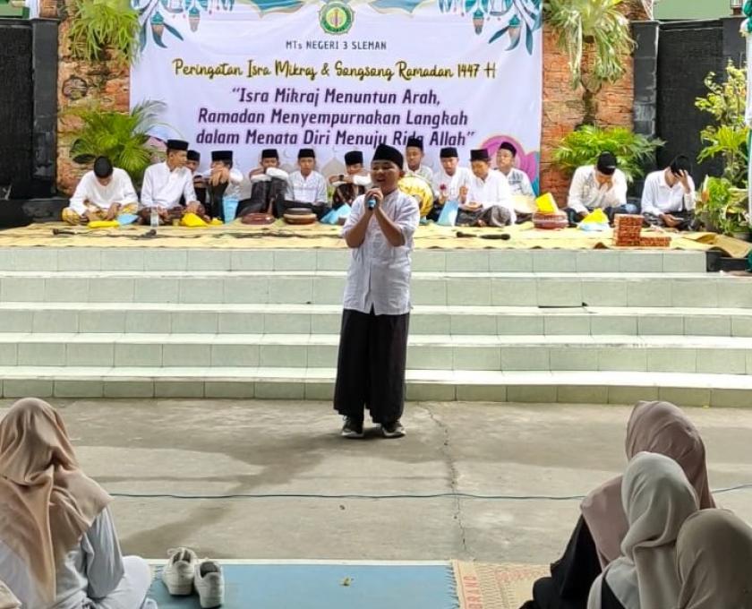 Semarak Peringatan Isra Mikraj, Siswa MTs Negeri 3 Sleman Tampilkan Bakat Terbaik