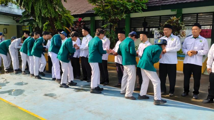 Hangatnya Syawal di Hari Pertama Masuk, MTsN 3 Sleman Awali KBM dengan Doa dan Silaturahmi