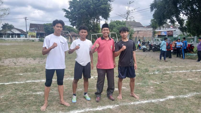 MTsN 3 Sleman Sabet Juara 2 Atletik Sprint 100 Meter Pada PKM Kabupaten Sleman 2024
