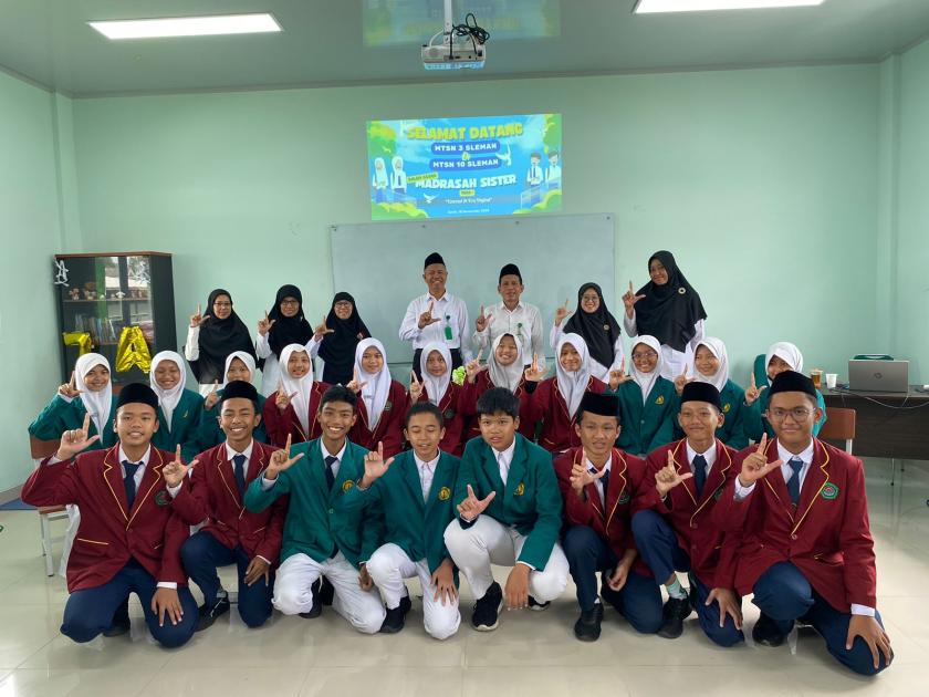 Jalin Kemitraan, MTs Negeri 3 Sleman Ikuti Madrasah Sister 