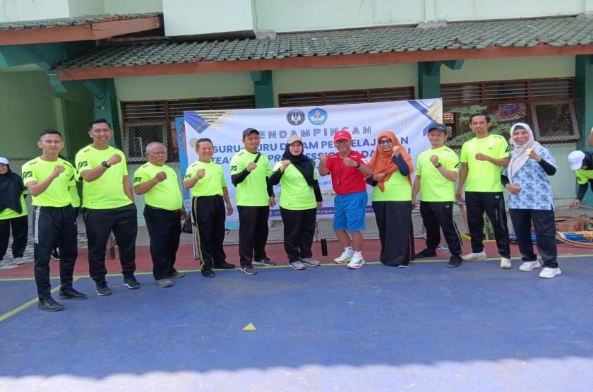 Guru MTsN 3 Sleman Aktif Ikuti Workshop Pembelajaran Teaching Progresion