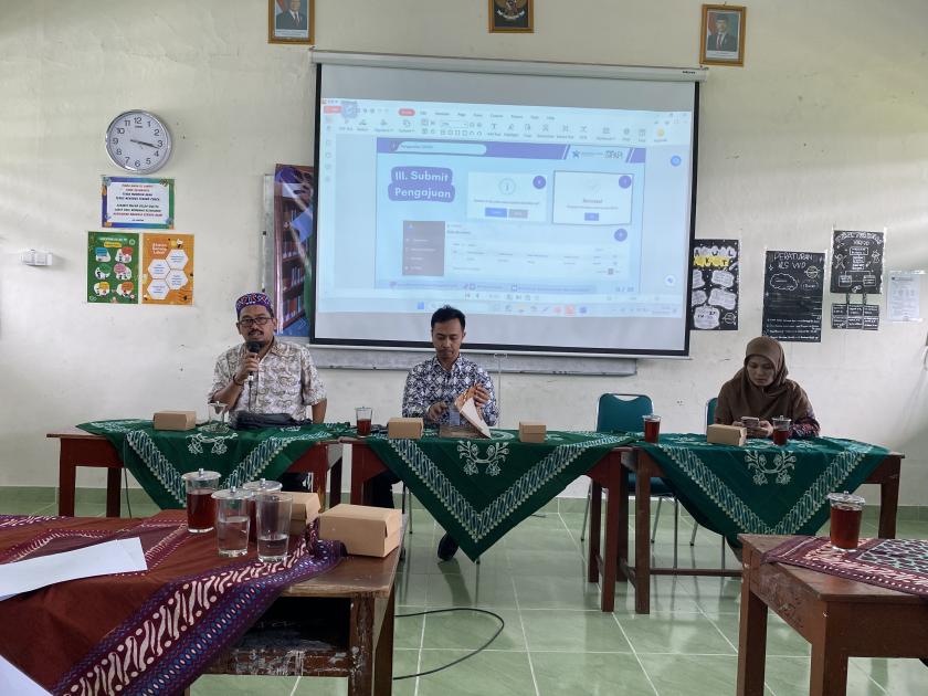 Persiapkan Akreditasi Perpustakaan, MTsN 3 Sleman Undang Pendamping Perpusda