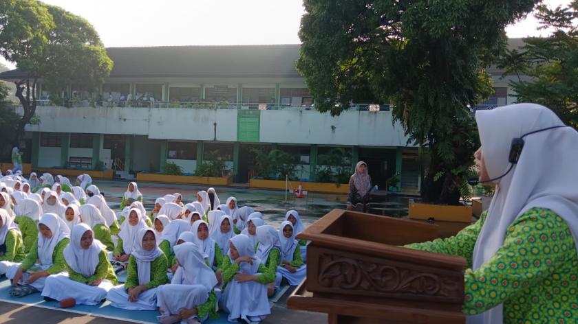 Momentum Ramadan untuk Berubah, Nazfa Raizalava Beri Siraman Rohani di Mimbar KURASI