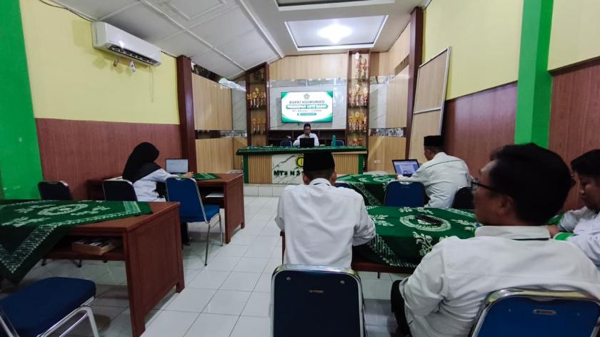 Matangkan Kelancaran Ujian, MTsN 3 Sleman Gelar Rapat Koordinasi Persiapan ASTS