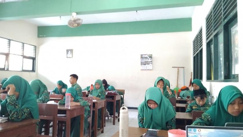 Meski Jam Pelaksanaan Bergeser, ASTS Hari Ke-4 di MTsN 3 Sleman