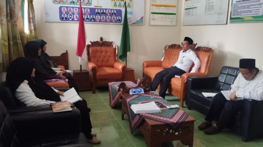 Koordinasi Persiapan Supervisi Pembelajaran, Pastikan Pembelajaran Berjalan Lancar