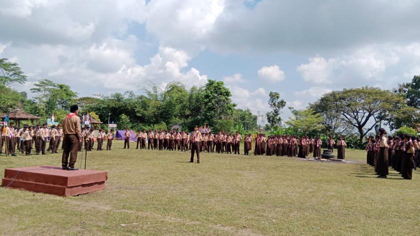 Selenggarakan Perkemahan Pramuka Penggalang, MTsN 3 Sleman Latih Mental dan Kemandirian Siswa