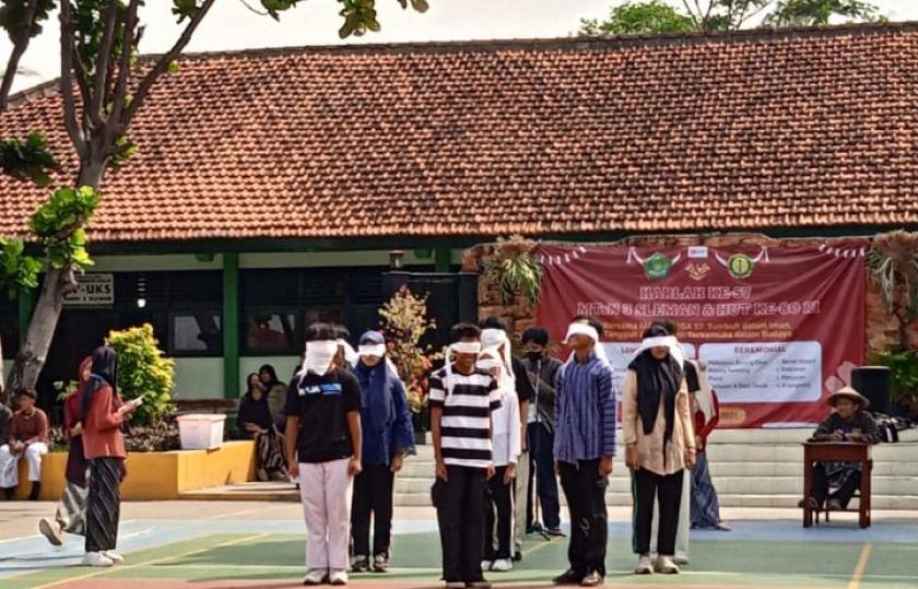 Lomba PBB Mata Tertutup Warnai Perayaan Harlah MTs Negeri 3 Sleman