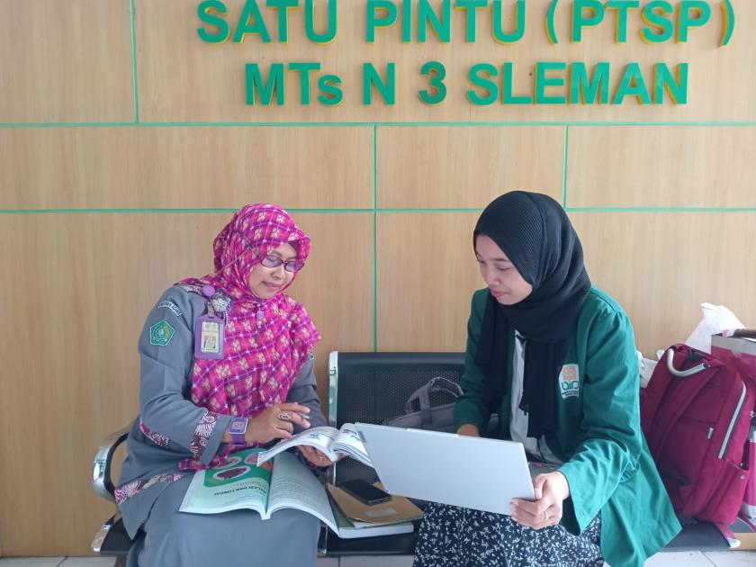 Penuhi Tugas Akhir Skripsi, Mahasiswa UIN SUKA Pilih MTs N 3 Sleman Untuk Konsultasi