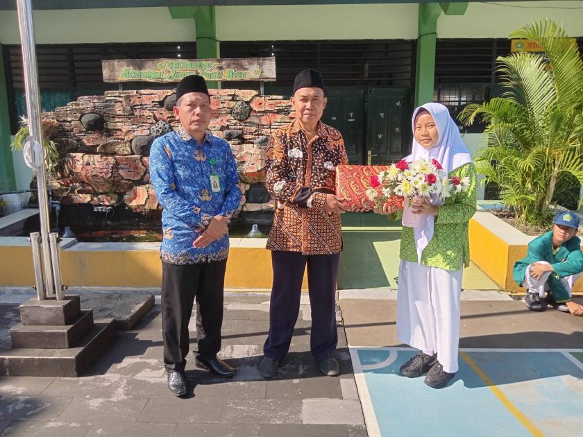 Perpisahan Purna Tugas Guru  MTsN 3 Sleman