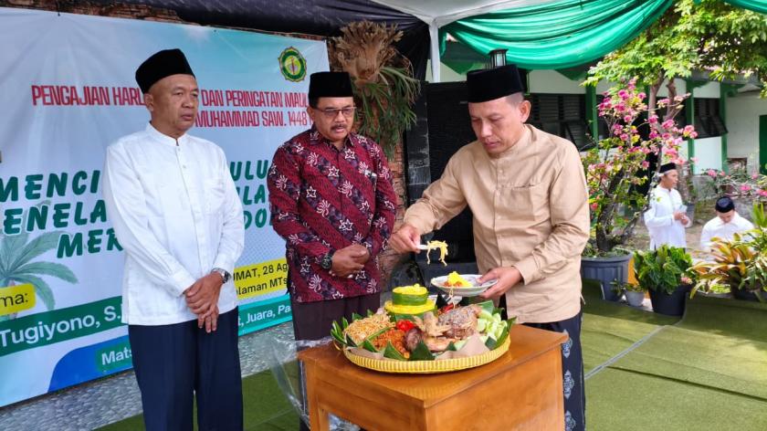 Potong Tumpeng, Semai Syukur: MTsN 3 Sleman Rayakan Harlah ke-58