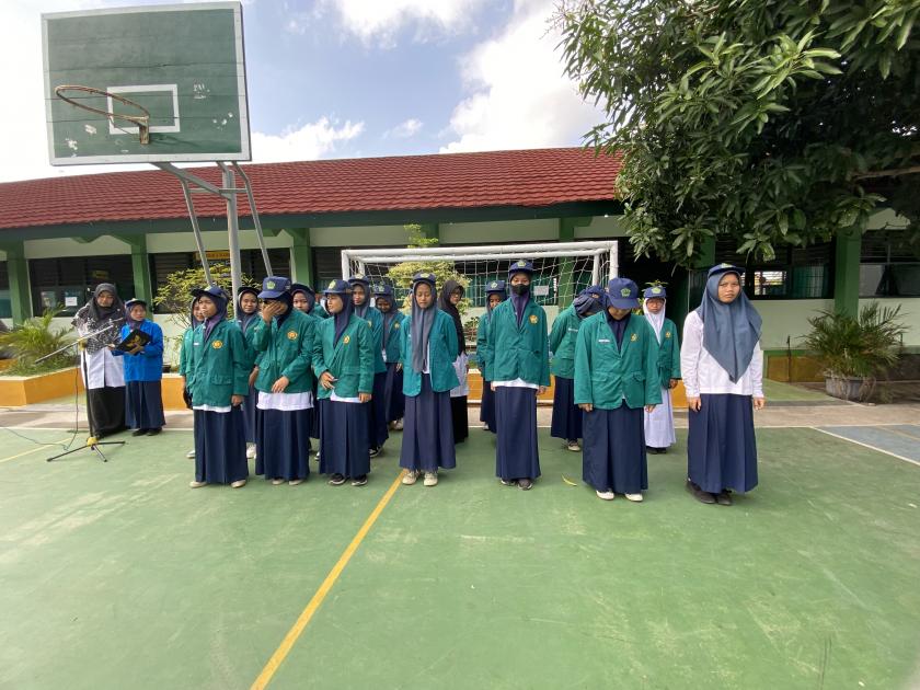 Pembinaan Ketertiban Seragam Siswa di MTs Negeri 3 Sleman