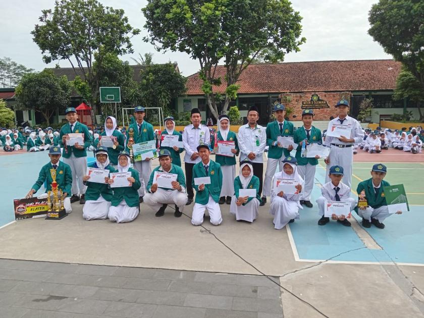 MTs Negeri 3 Sleman Bagikan 20 Reward untuk Siswa Berprestasi