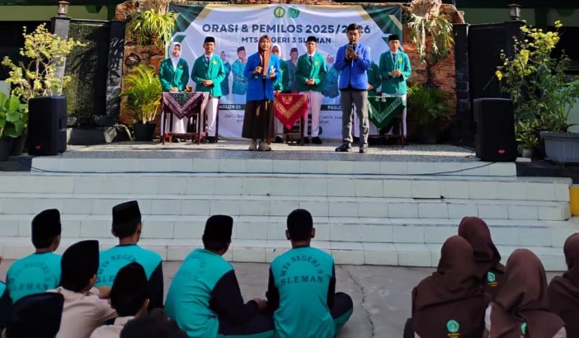 Bakar Semangat, Paslon OSIS MTs Negeri 3 Sleman Tampil Memukau dalam Ajang Orasi Pemilos 2025/2026