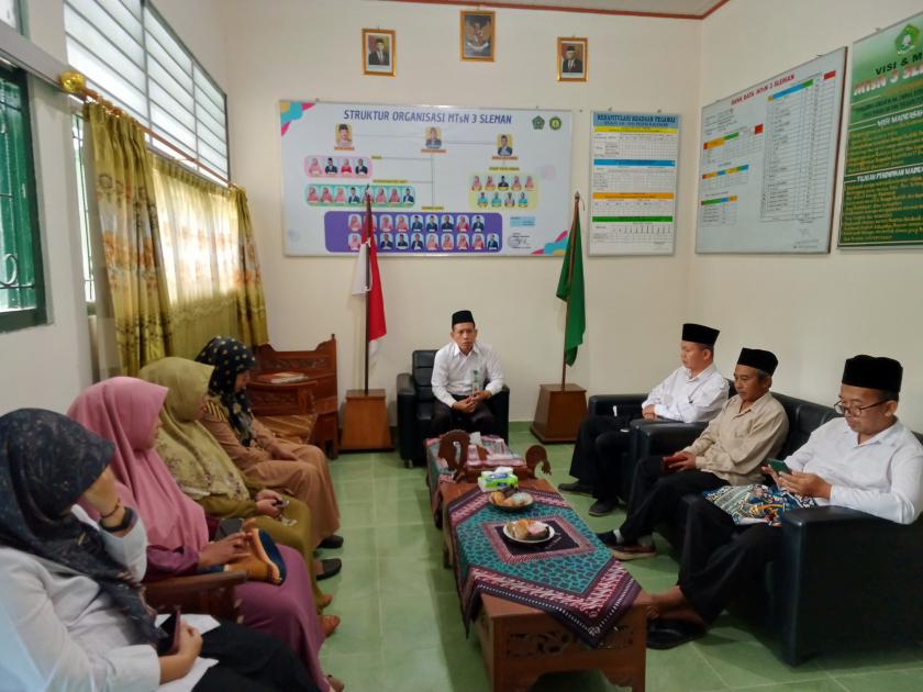 Sambut Generasi Penghafal Quran, Tim Tahfiz MTs Negeri 3 Sleman Lakukan Koordinasi